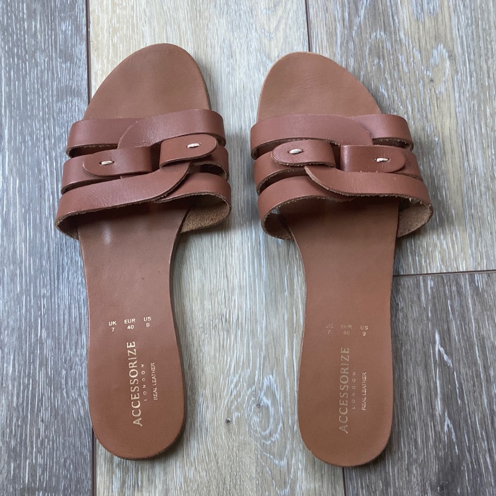 Accessorize slides